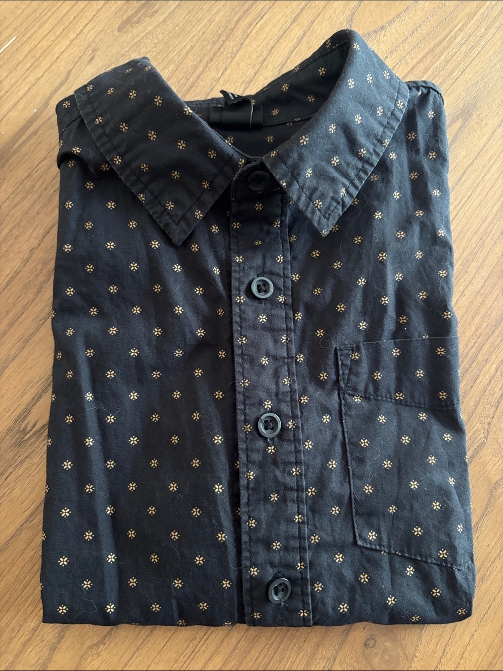 Boys Art Class Button-Up Shirt (M)